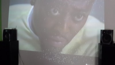 Nejsou to čárky, ale tečky.