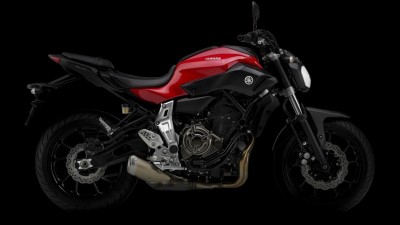 2014-Yamaha-MT-07-EU-Racing-Red-Static-020.jpg